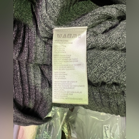 FREE PEOPLE Gray ribbed midi knit  skirt size L. - Picture 8 of 10